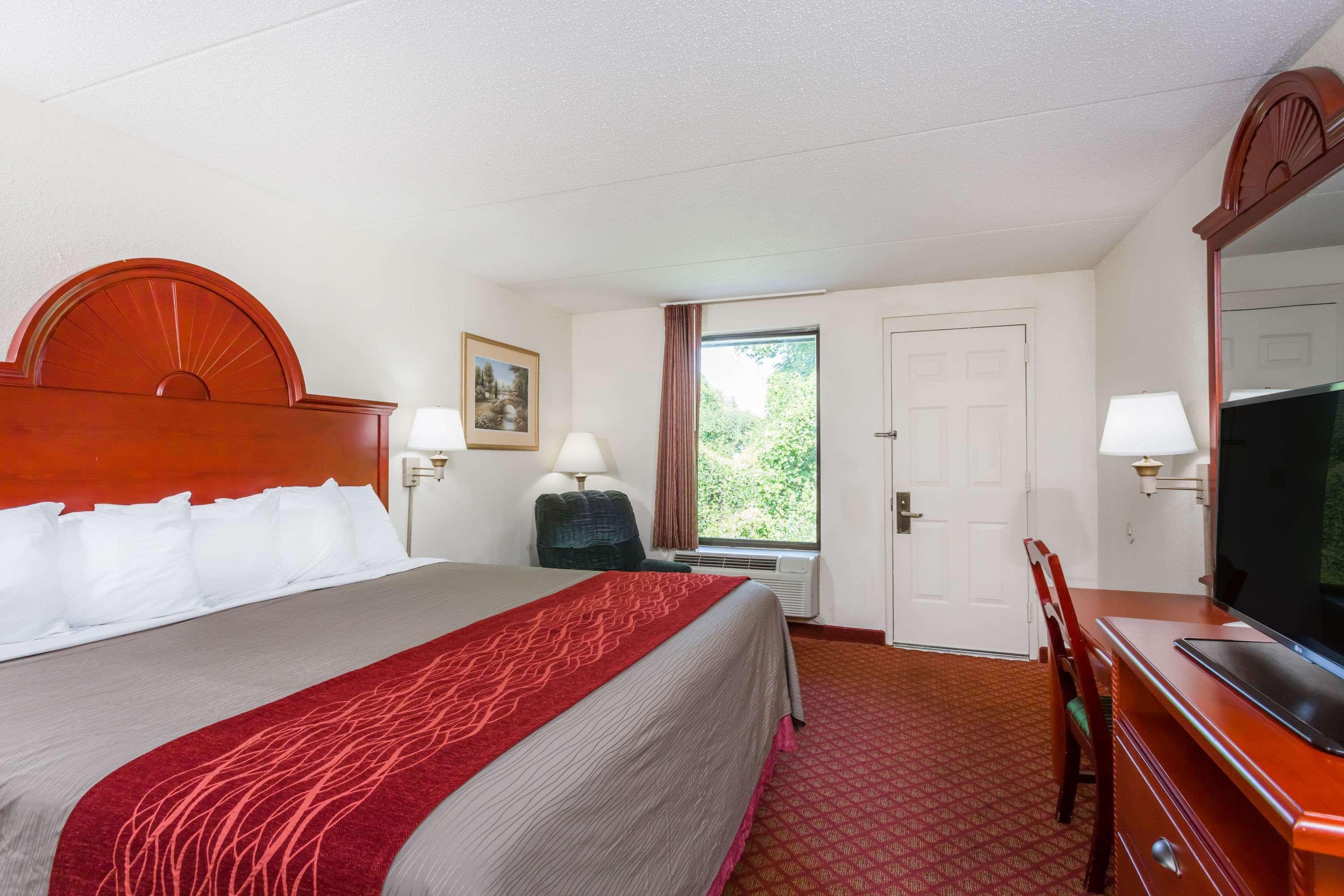Days Inn By Wyndham Winston Salem North Zewnętrze zdjęcie