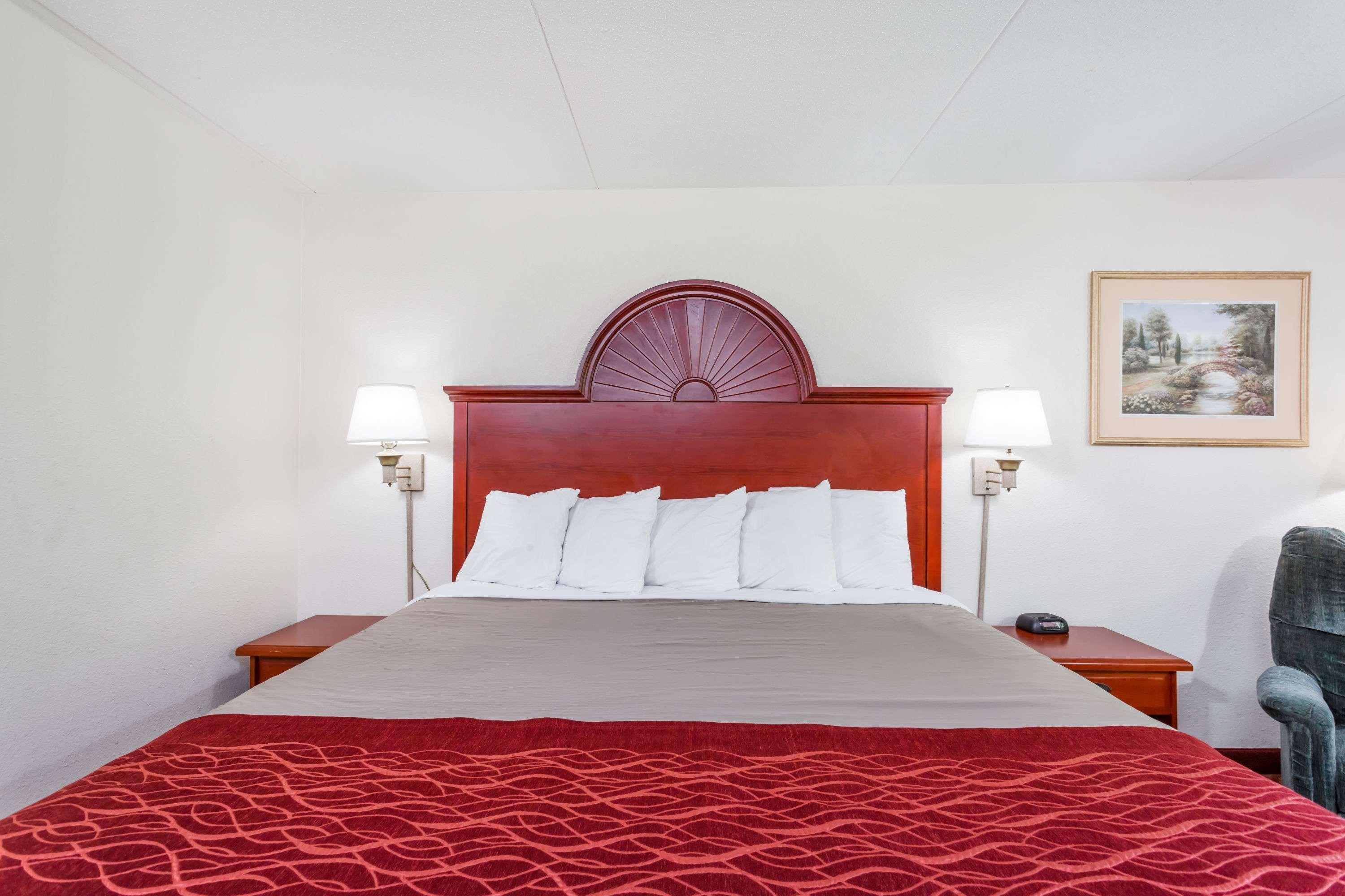 Days Inn By Wyndham Winston Salem North Zewnętrze zdjęcie