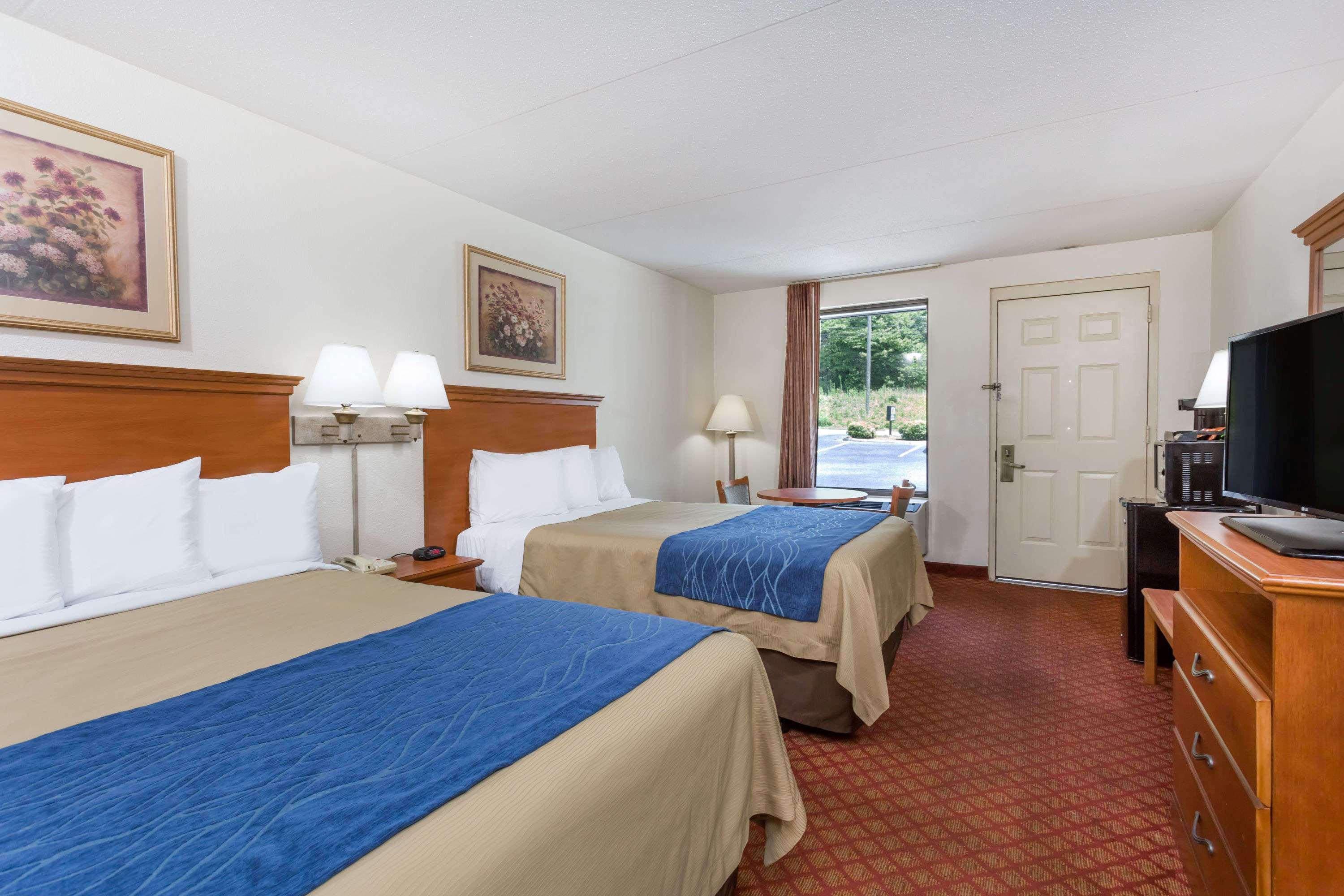 Days Inn By Wyndham Winston Salem North Zewnętrze zdjęcie